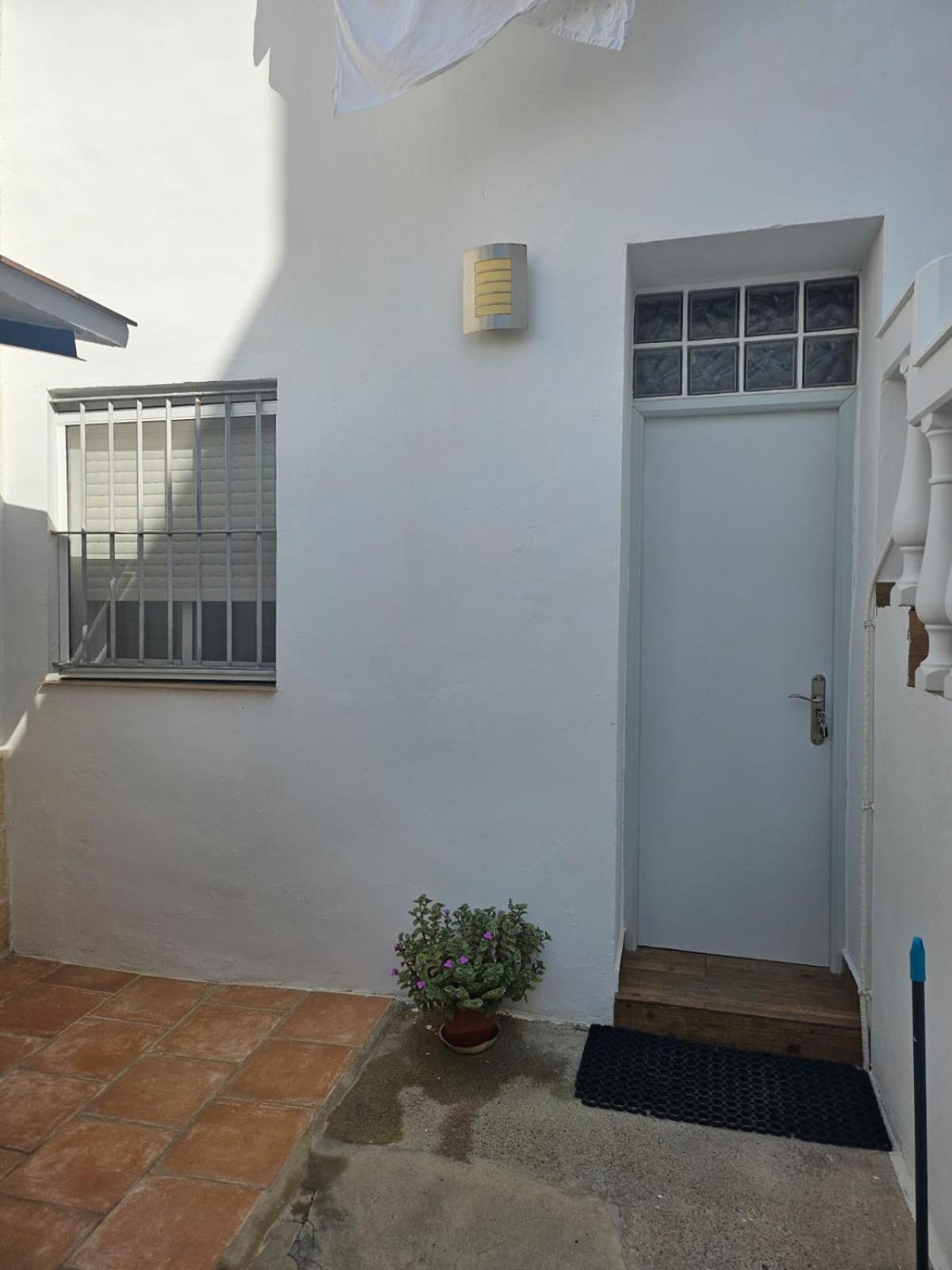 Geminis Apartment Rota Exterior photo